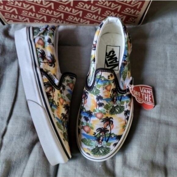 Vans Classic Slip On Aloha Women 5 Black White VNOA5AO86WC (2021) 112025 - Picture 5 of 7